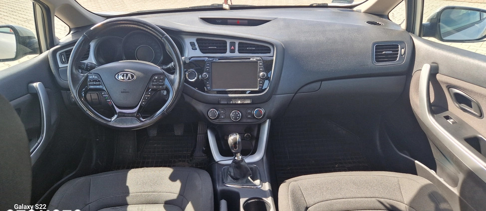 Kia Ceed cena 24900 przebieg: 275230, rok produkcji 2013 z Piwniczna-Zdrój małe 37